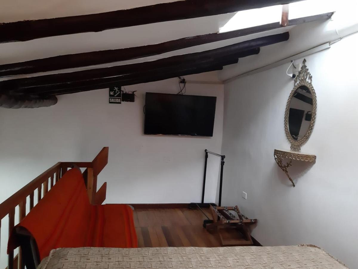 Hatun Quilla Cusco Bagian luar foto